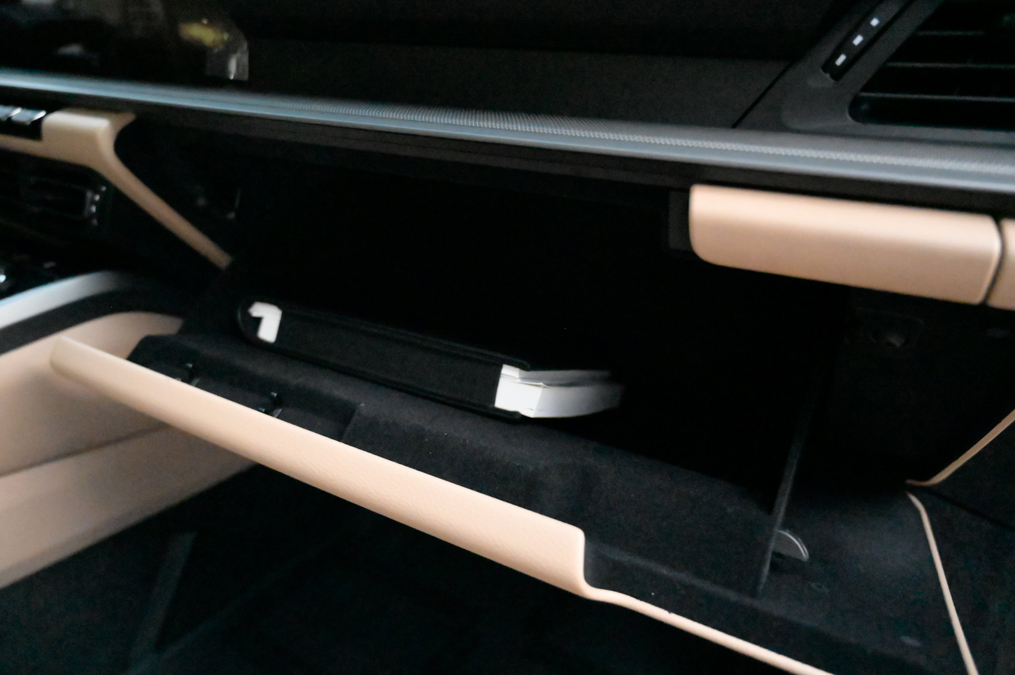 Used 2022 Porsche 911 Carrera image 45