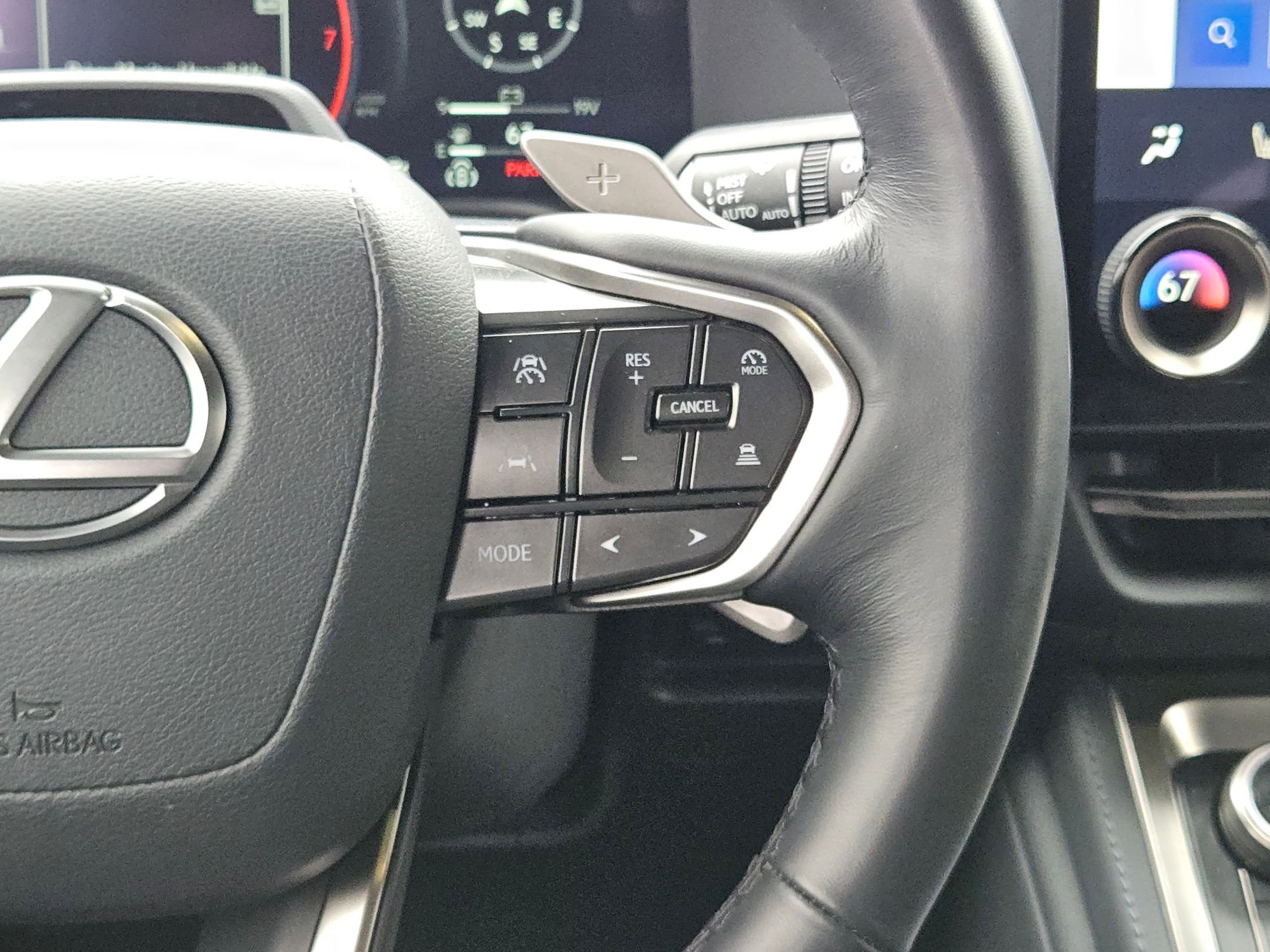 Used 2024 Lexus GX 550 w/ Accessory Package (Z1) image 22