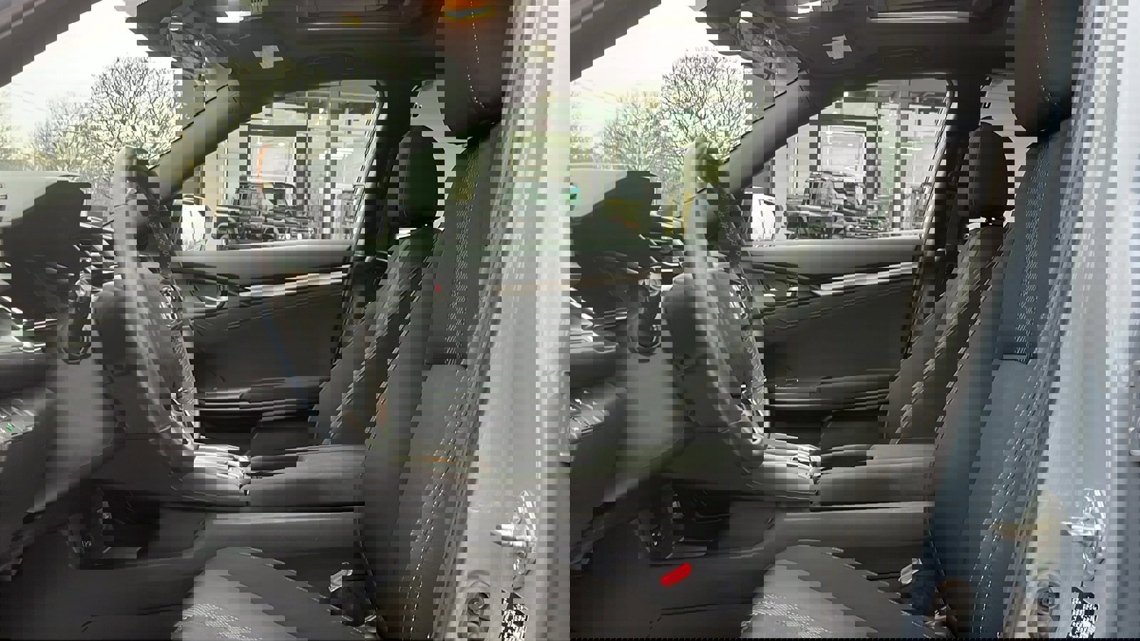 Used 2021 Honda Civic EX image 10