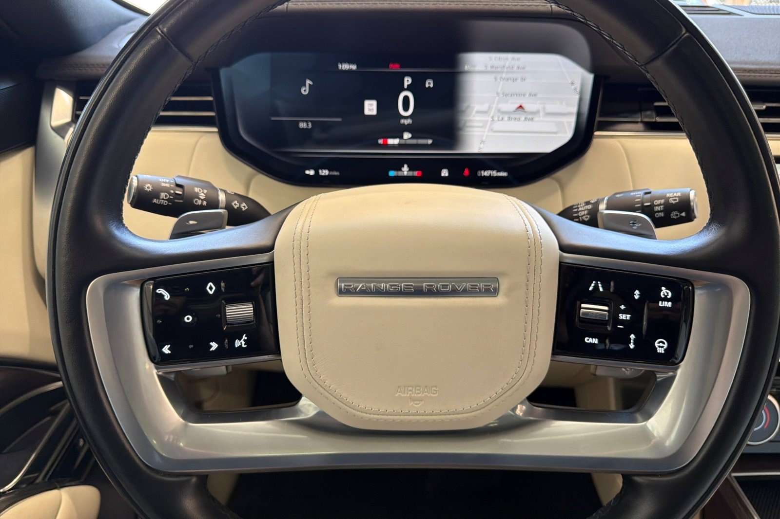 Used 2023 Land Rover Range Rover SE AWD/4WD image 11