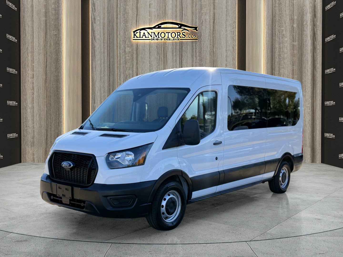 Used 2023 Ford Transit 350 XL image 6