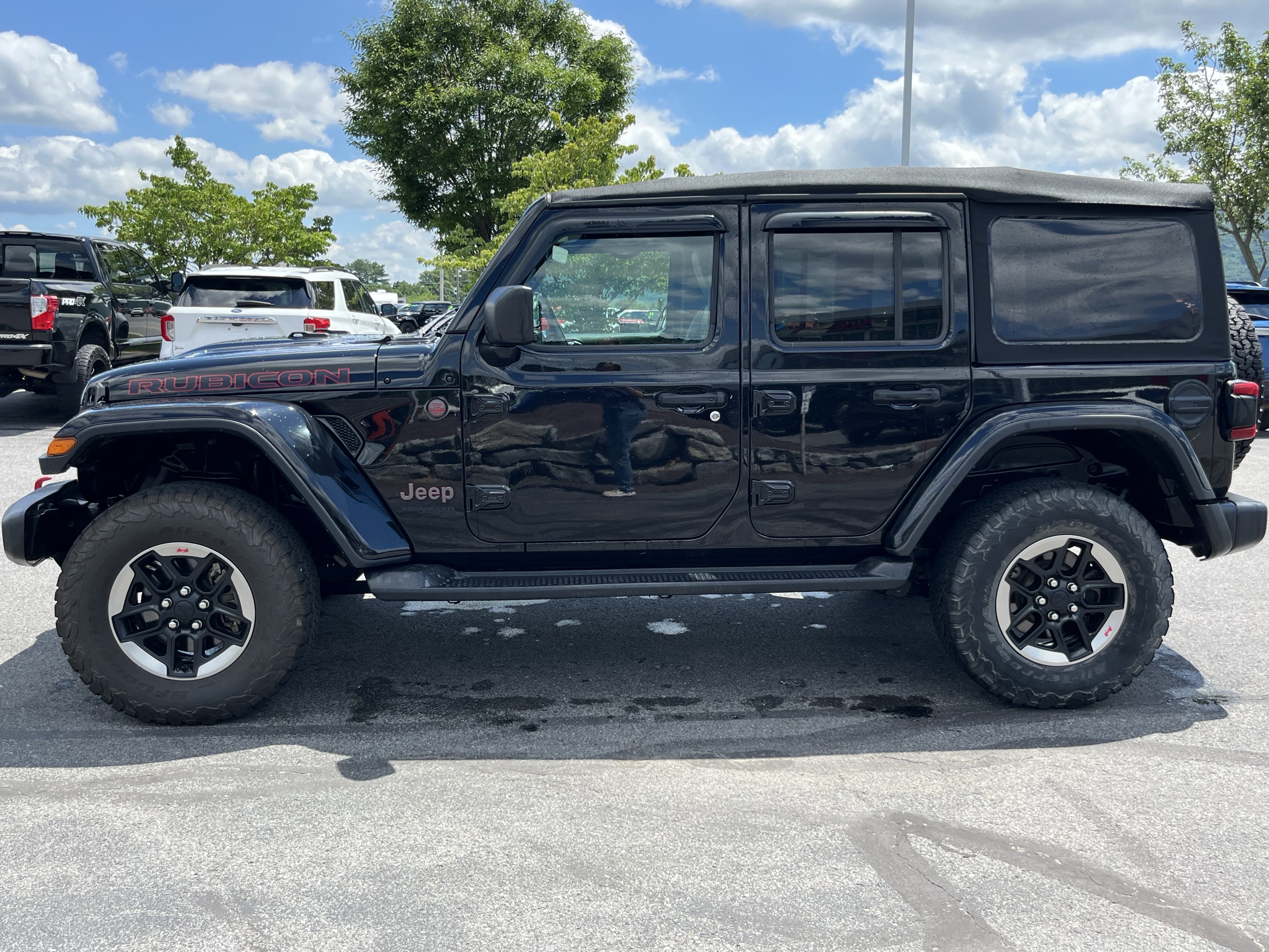 Used 2018 Jeep Wrangler Unlimited Rubicon AWD/4WD image 10