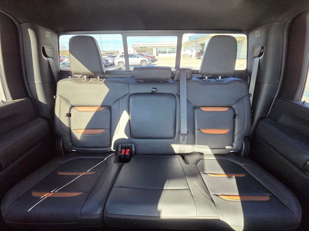 Used 2022 GMC Sierra 2500 AT4 w/ AT4 Preferred Package image 28