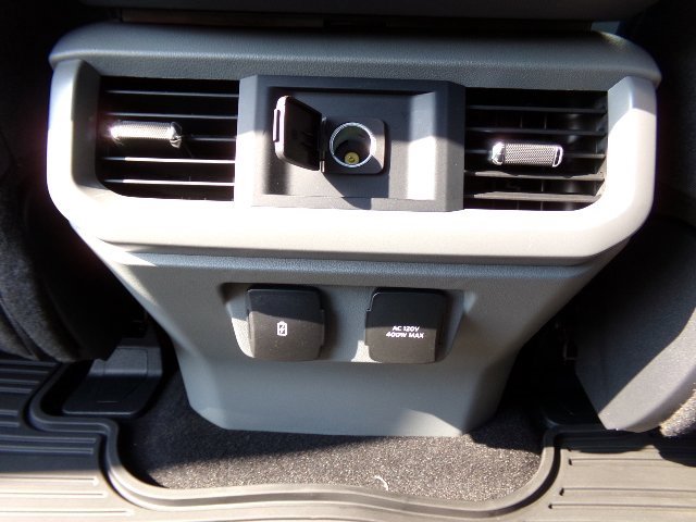 New 2024 Ford F150 XLT w/ Equipment Group 303A High image 31