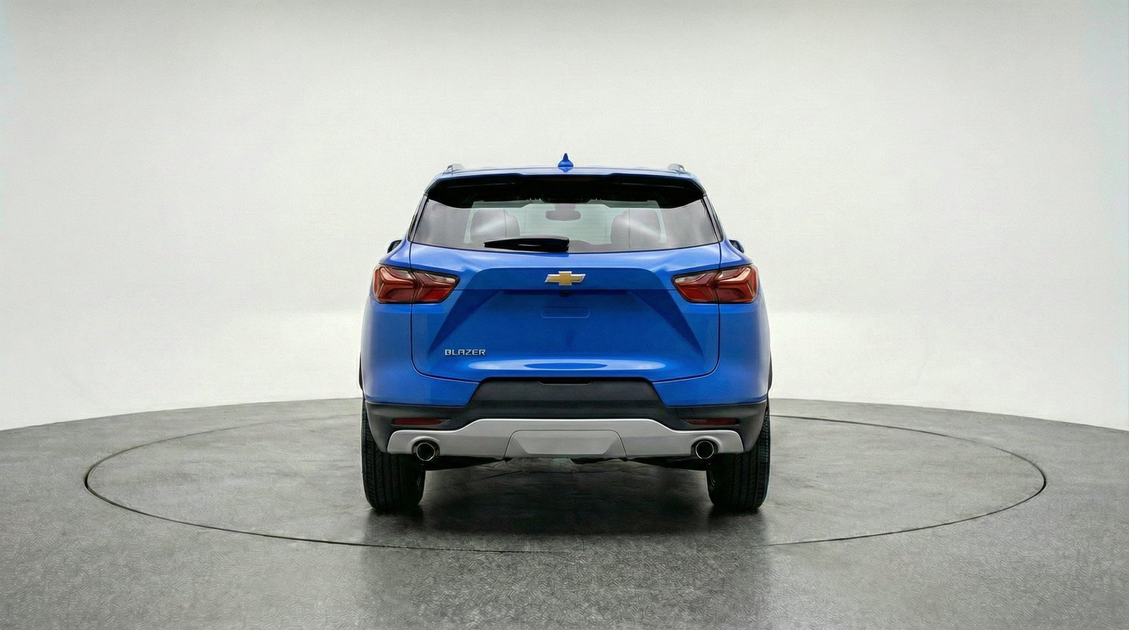 Used 2025 Chevrolet Blazer LT FWD image 7