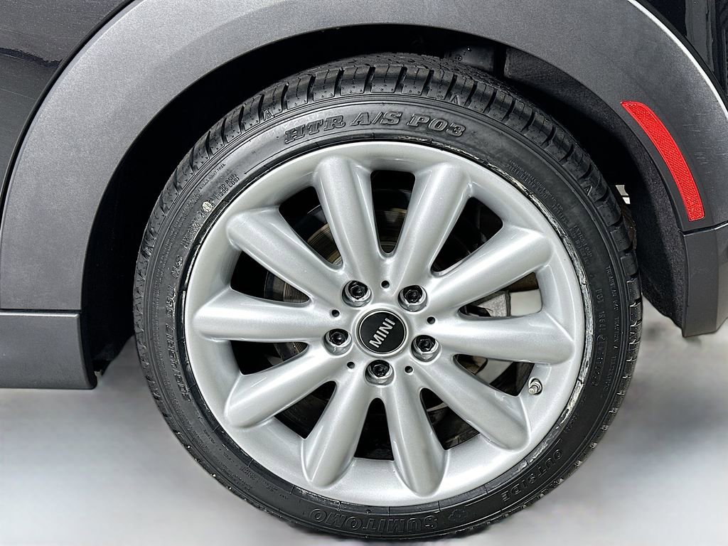 Used 2018 MINI Cooper Convertible image 32