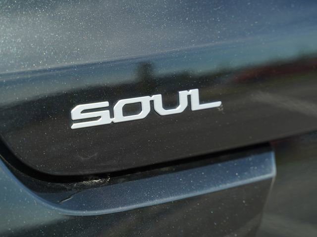 Used 2024 Kia Soul LX FWD image 38