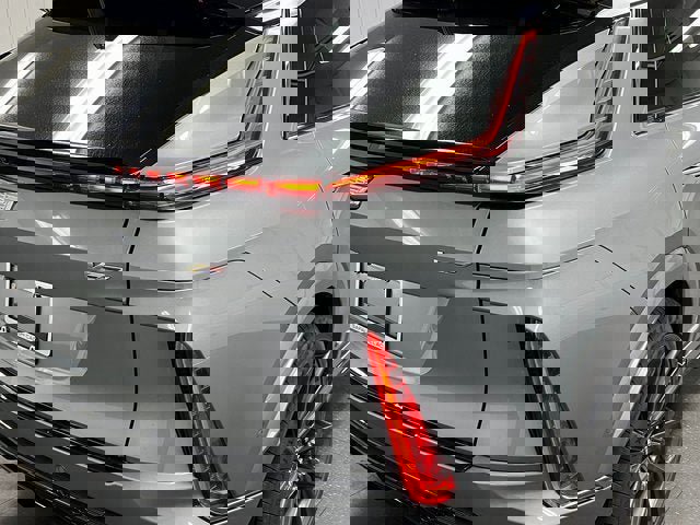 New 2026 Cadillac Lyriq V w/ Exterior Carbon Fiber Package image 12