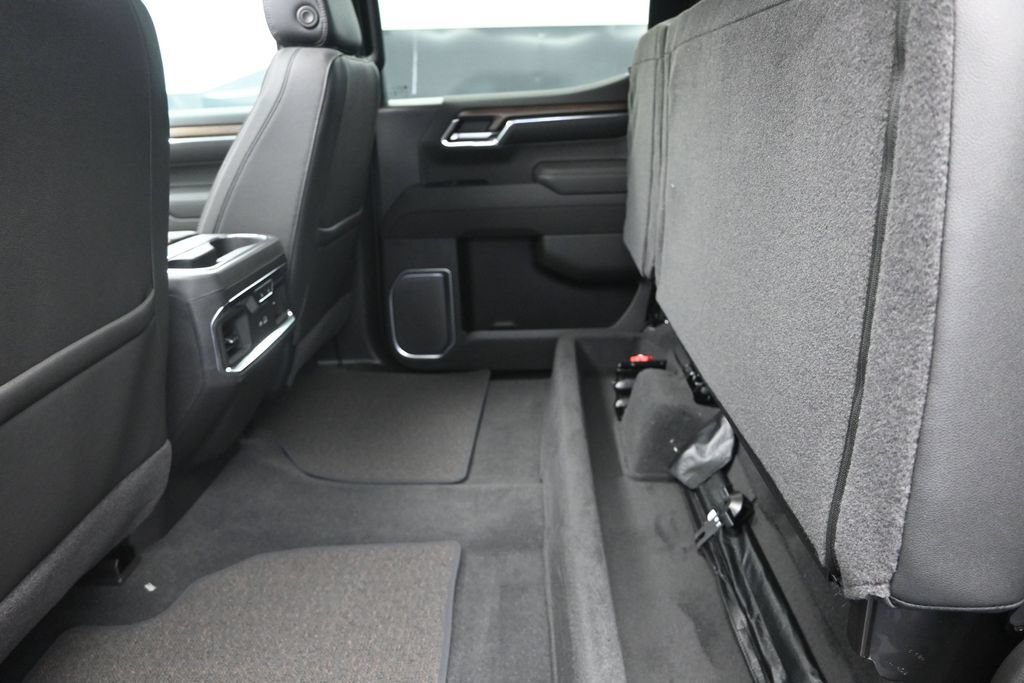 New 2026 Chevrolet Silverado 1500 High Country w/ Technology Package AWD/4WD image 17