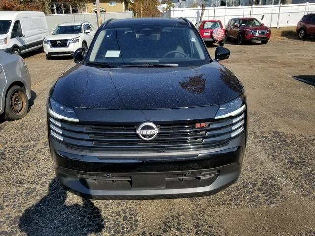 New 2025 Nissan Kicks SR image 7