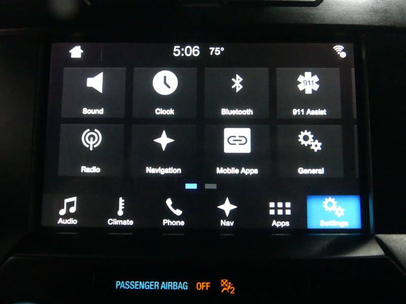 Used 2016 Ford F150 Lariat AWD/4WD image 38