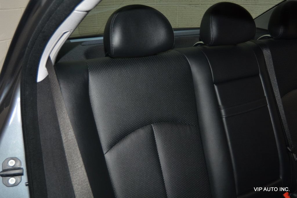 Used 2007 Mercedes-Benz E 350 4MATIC Sedan image 24