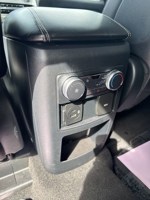 Used 2020 Ford Explorer XLT w/ Equipment Group 202A image 22
