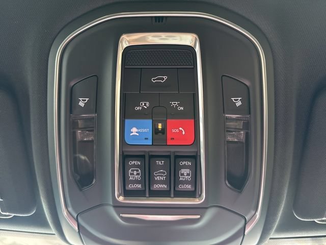 New 2026 Jeep Grand Cherokee Limited AWD/4WD image 50