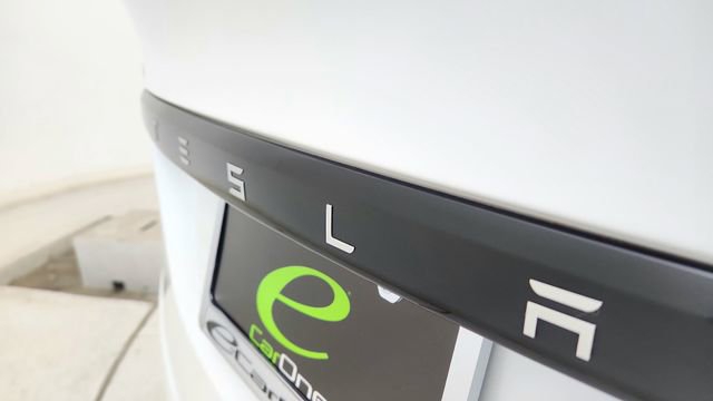 Used 2024 Tesla Model X AWD/4WD image 16