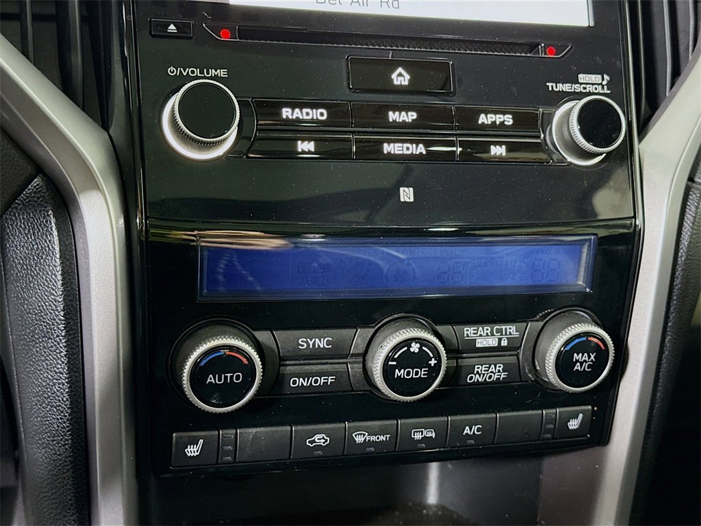 Certified 2022 Subaru Ascent Limited w/ Technology Package image 10