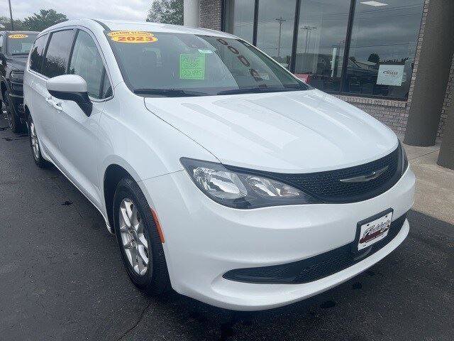 Used 2023 Chrysler Voyager LX