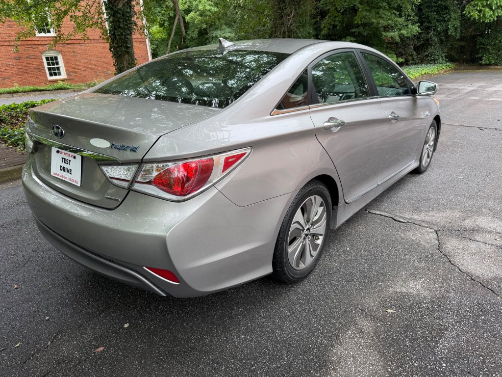 Used 2013 Hyundai Sonata Limited FWD image 3