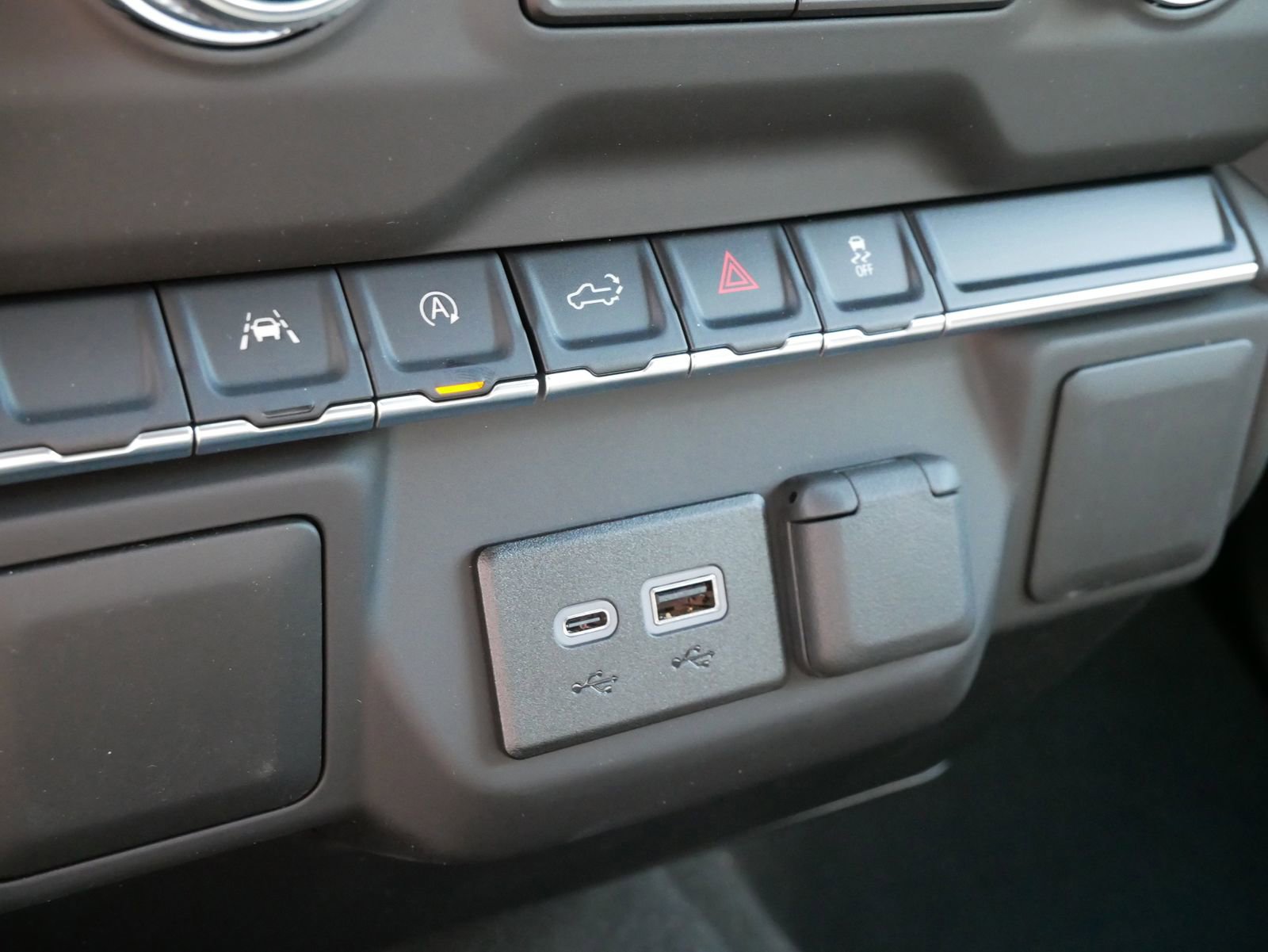 New 2026 GMC Sierra 1500 Pro w/ Graphite Edition image 10