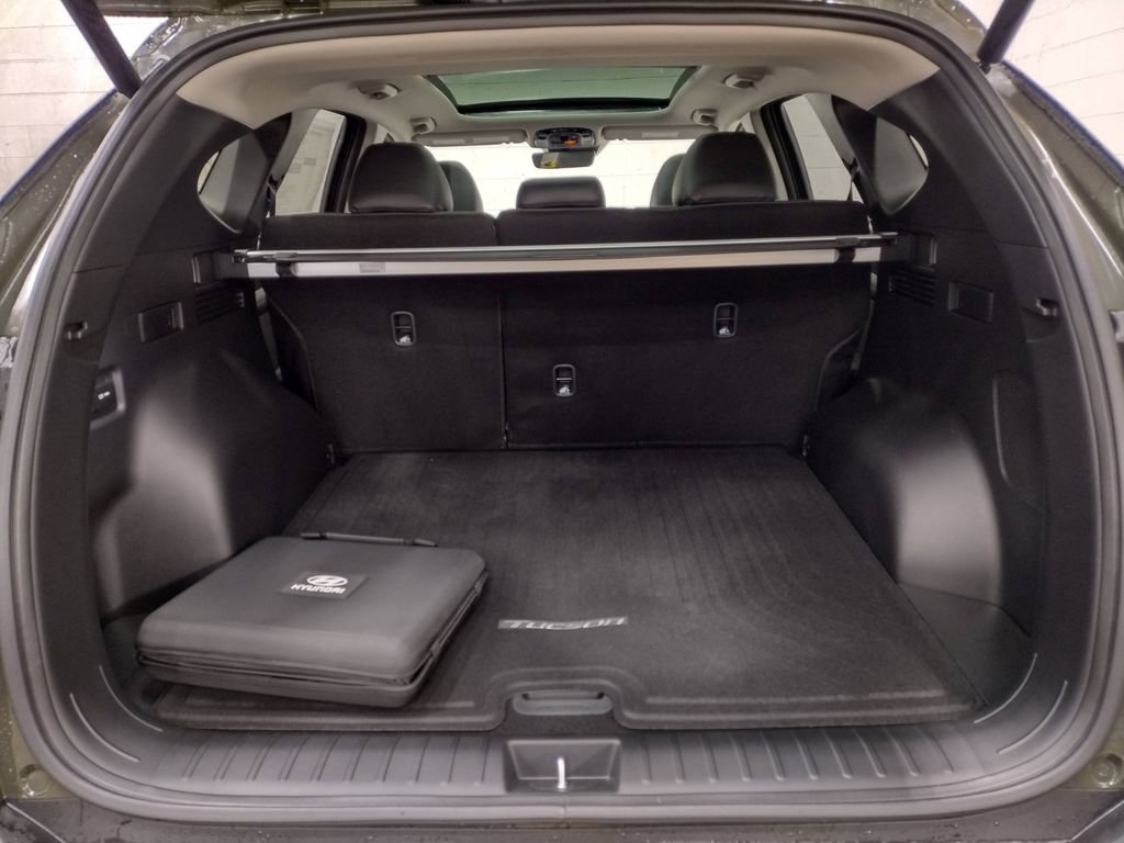 New 2026 Hyundai Tucson Limited image 17