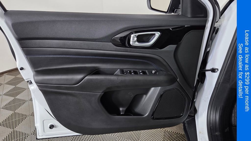 New 2026 Jeep Compass Limited image 13