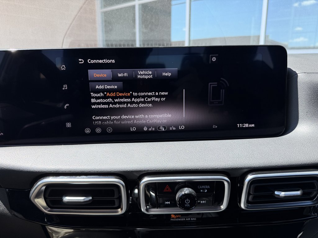 Used 2026 Nissan Sentra SR w/ SR Premium Package FWD image 19
