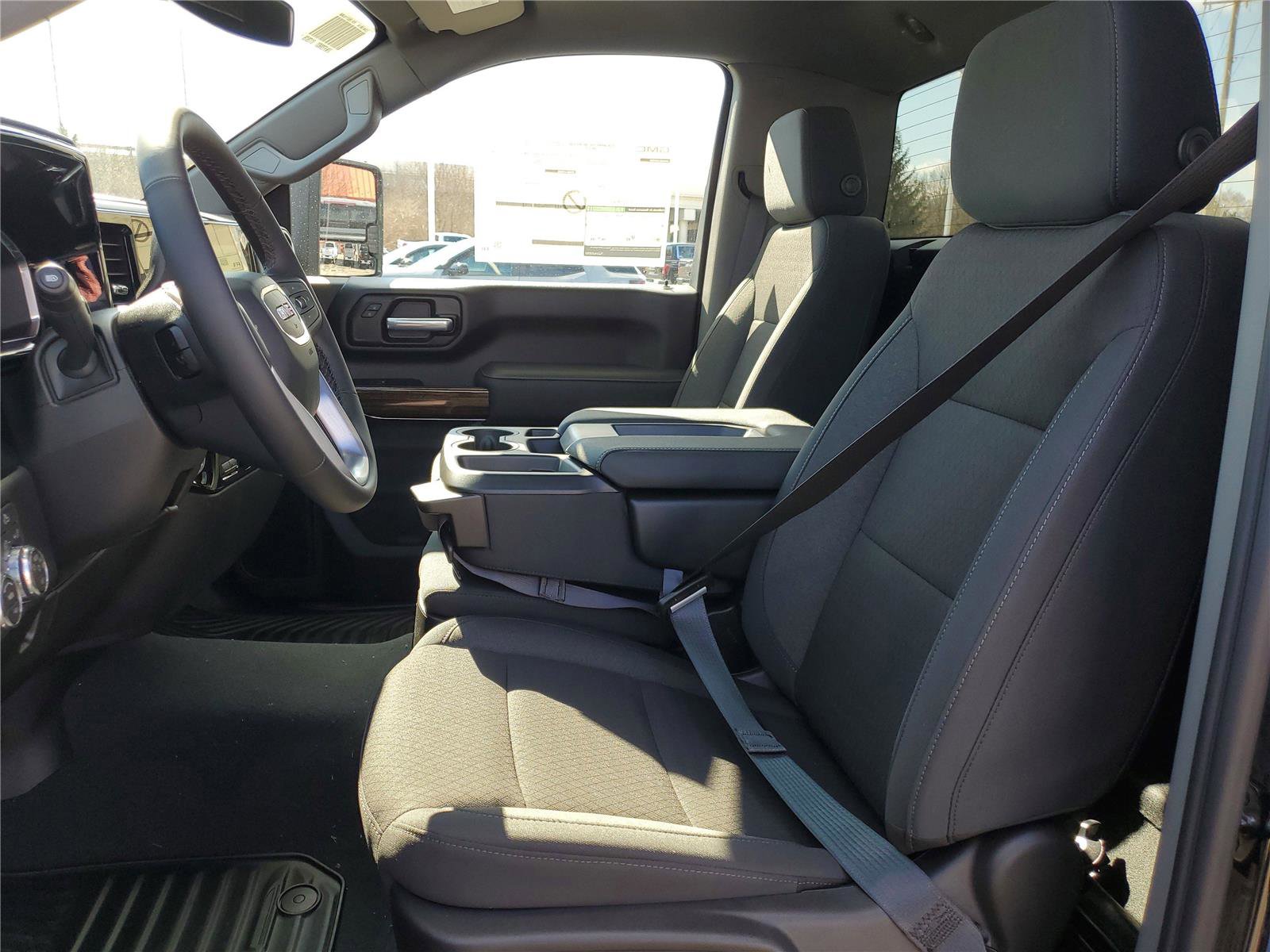 New 2026 GMC Sierra 2500 SLE w/ SLE Convenience Package image 11