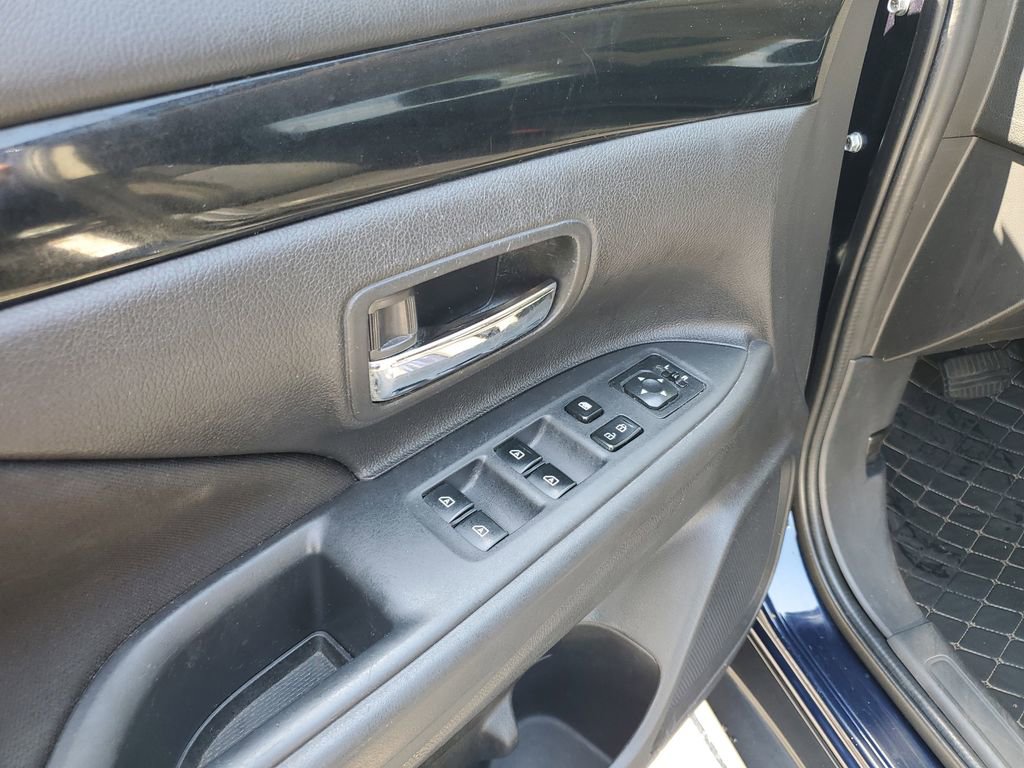 Used 2020 Mitsubishi Outlander ES FWD image 22