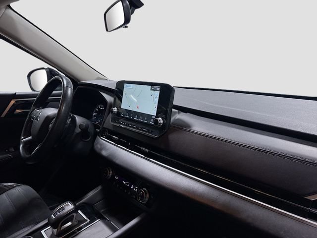Used 2022 Mitsubishi Outlander SE AWD/4WD image 30