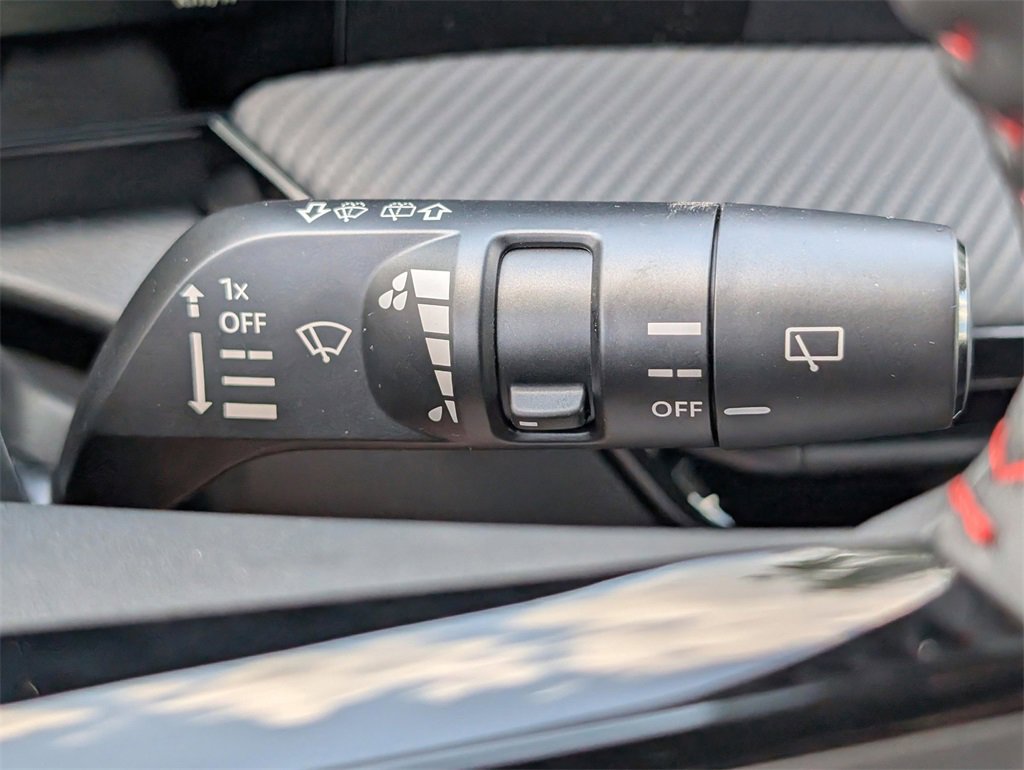 New 2026 Nissan Kicks SR image 23