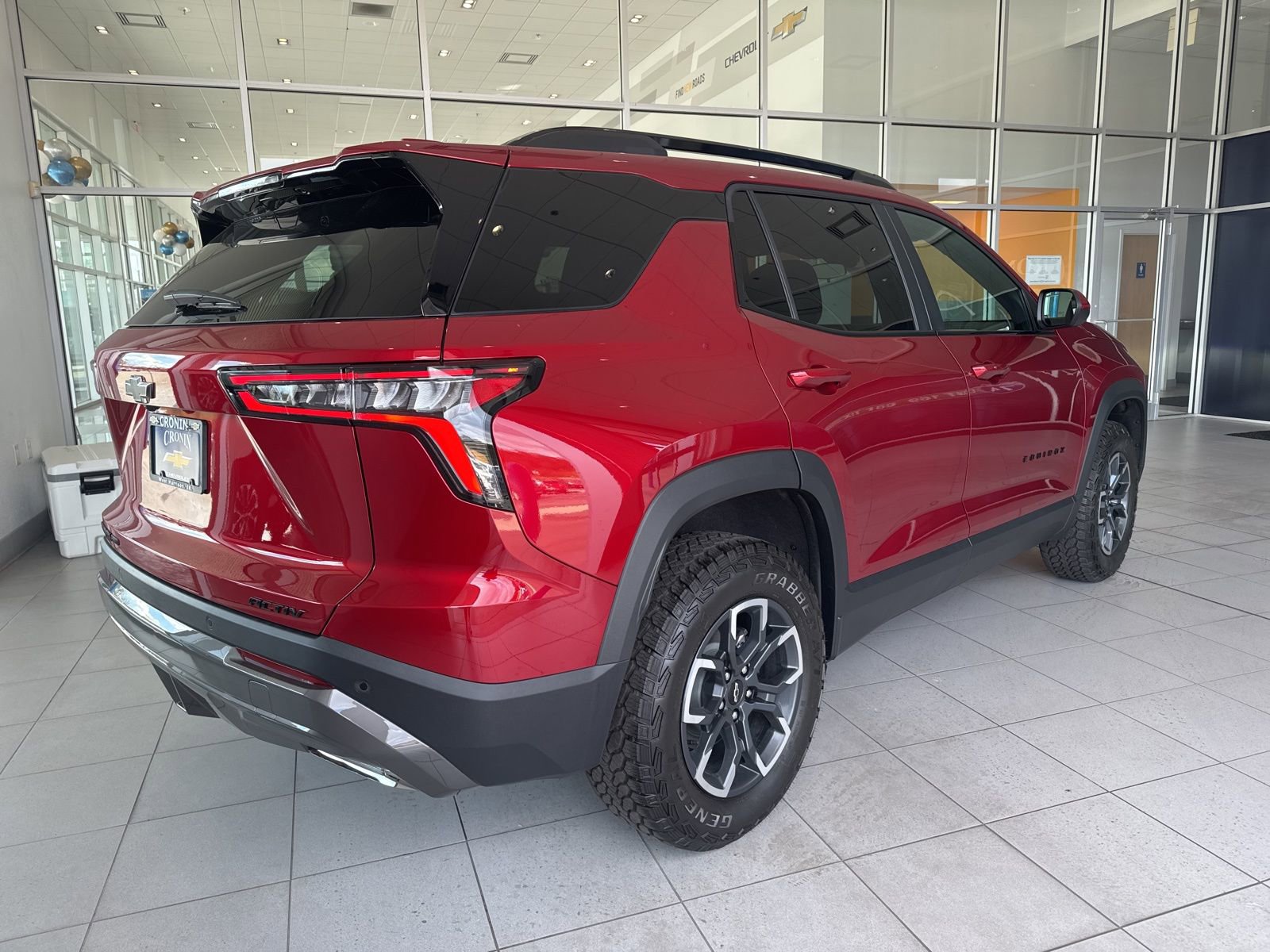 New 2026 Chevrolet Equinox ACTIV image 4