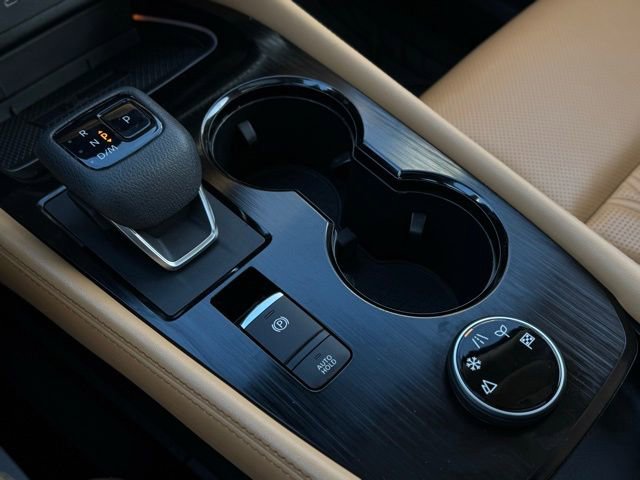 Used 2023 Nissan Rogue Platinum w/ Platinum Premium Package image 31