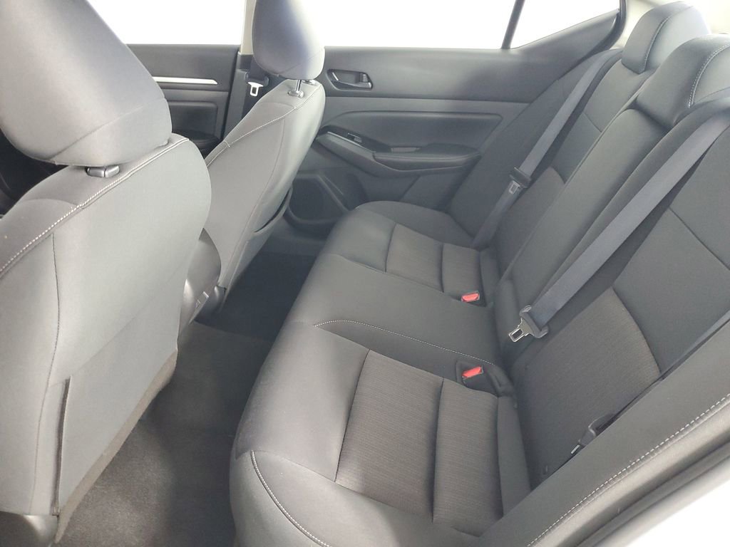 Used 2023 Nissan Altima 2.5 SV image 13