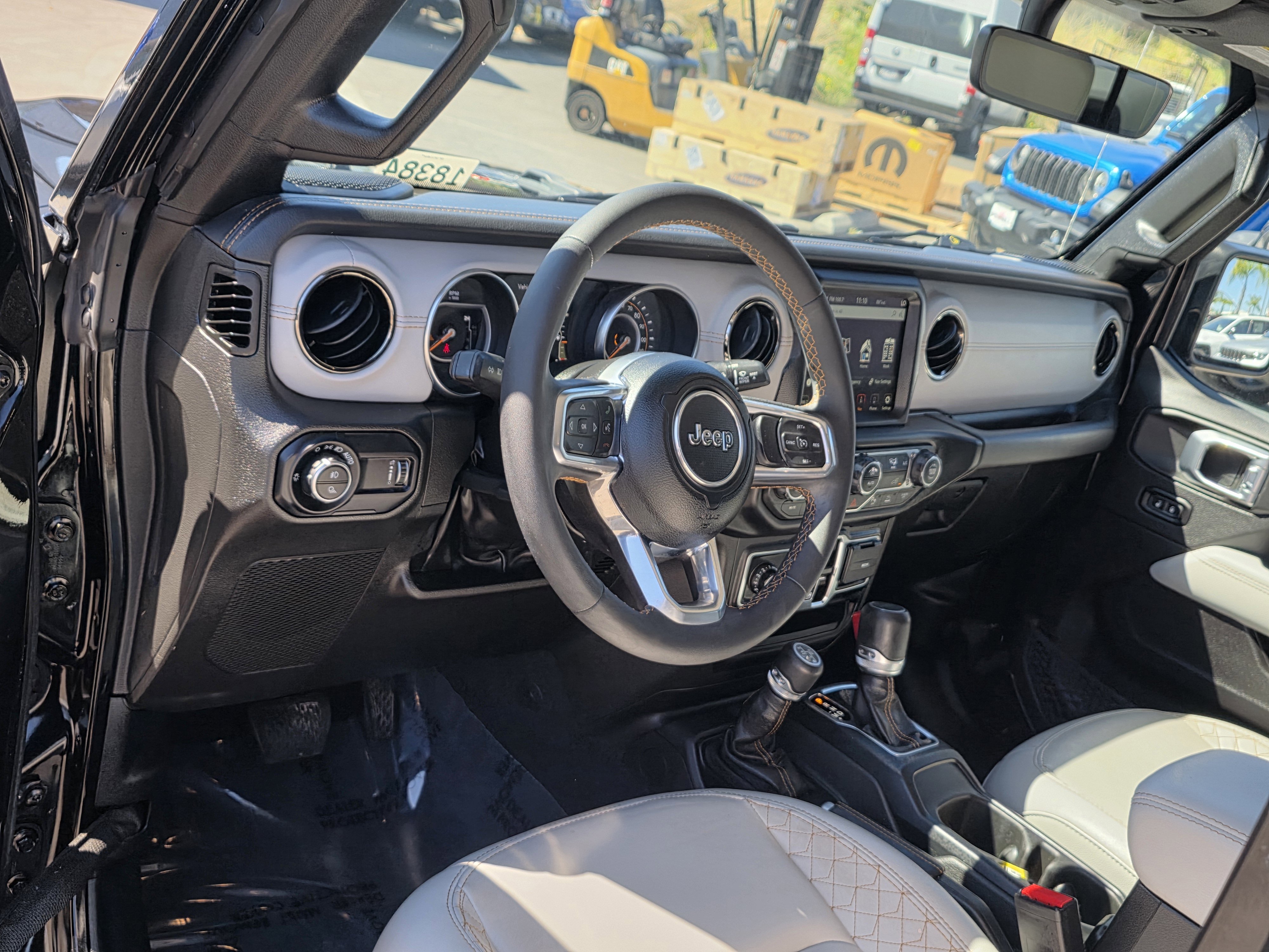 Certified 2023 Jeep Gladiator Overland image 10
