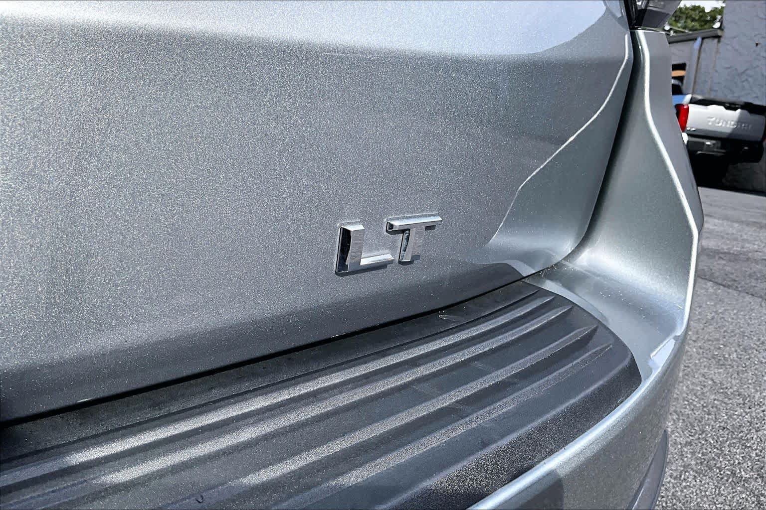 Used 2024 Chevrolet Tahoe LT w/ LT Signature Plus Package RWD image 10