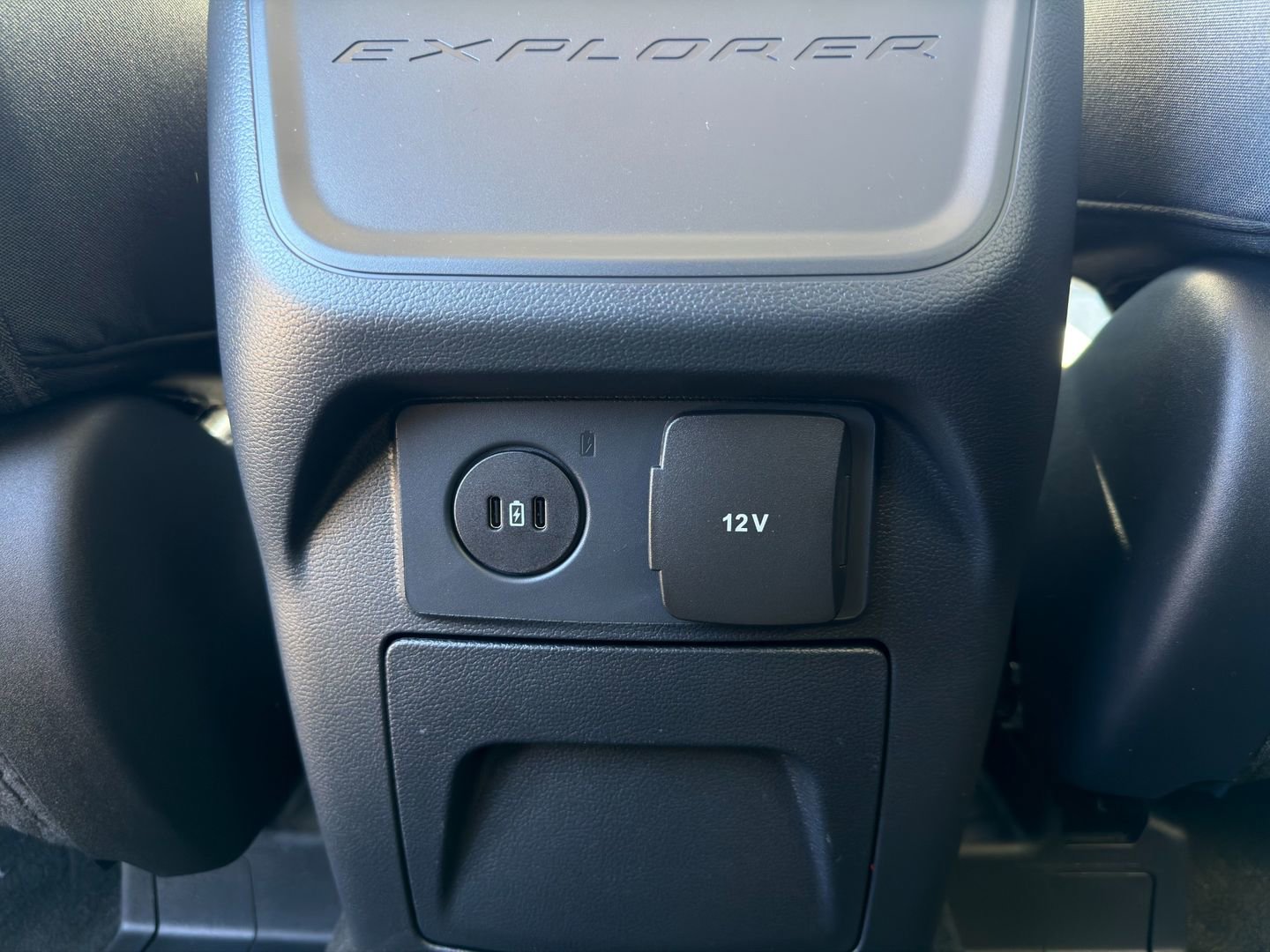 New 2026 Ford Explorer Active image 17