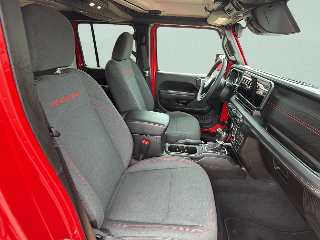 Used 2026 Jeep Wrangler Unlimited Rubicon AWD/4WD image 11