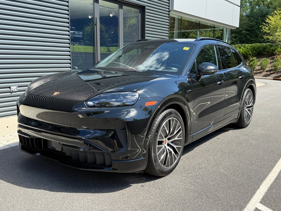 New 2026 Porsche Cayenne S