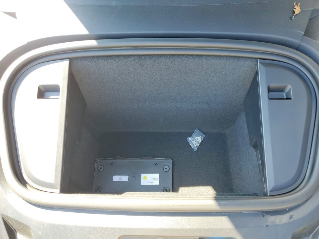 Certified 2025 Porsche Taycan 4S image 32