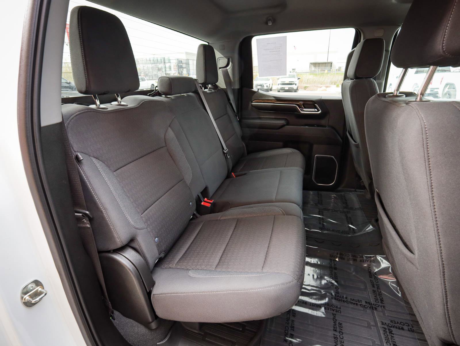 Used 2023 GMC Sierra 1500 SLE image 27