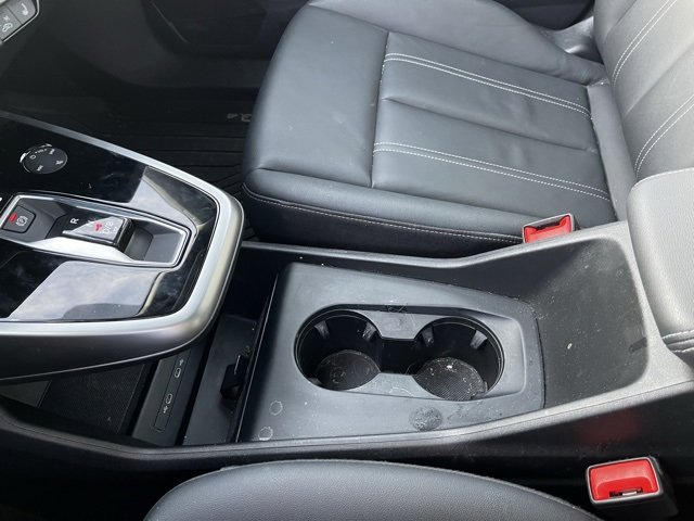 Used 2023 Audi Q4 e-tron Premium Plus image 27