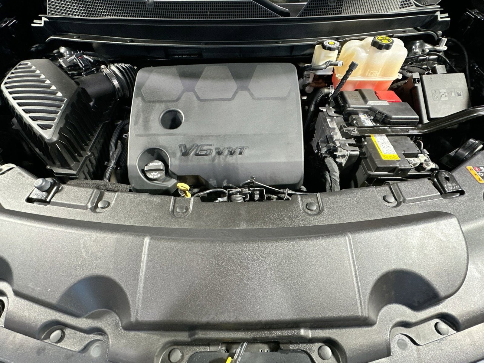 Used 2021 Chevrolet Traverse Premier w/ Redline Edition image 39