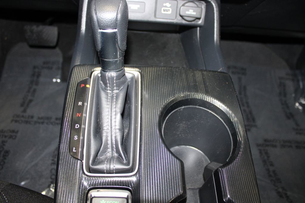 Used 2023 Honda Civic LX image 29