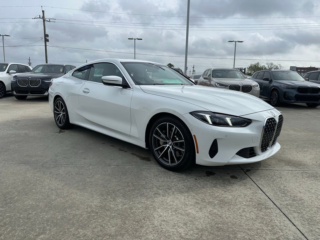 Certified 2026 BMW 430i Coupe w/ Parking Assistance Package image 4