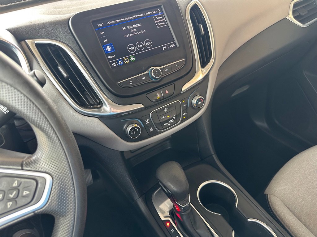 Used 2022 Chevrolet Equinox LS FWD image 17