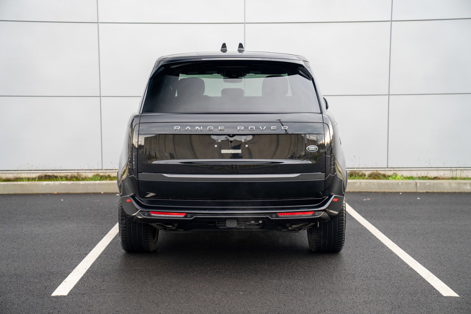 Used 2023 Land Rover Range Rover SE image 7