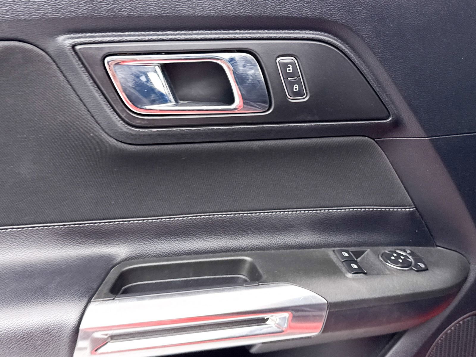 Used 2016 Ford Mustang GT w/ GT Performance Package RWD image 22