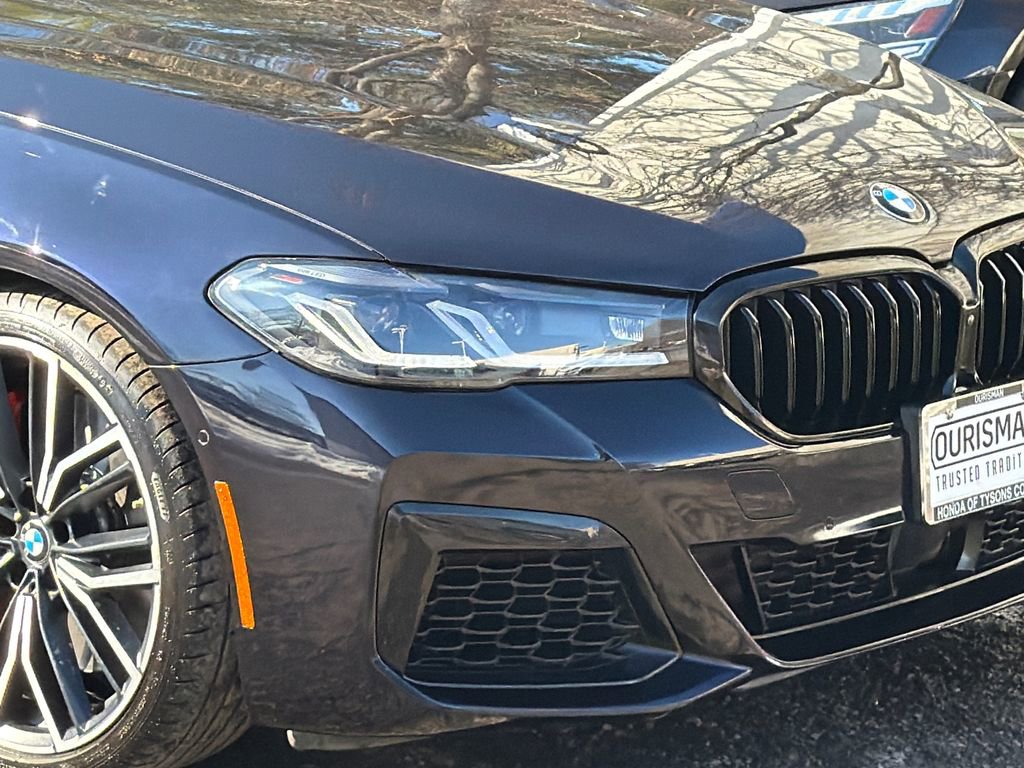 Used 2023 BMW M550i xDrive w/ Executive Package image 5