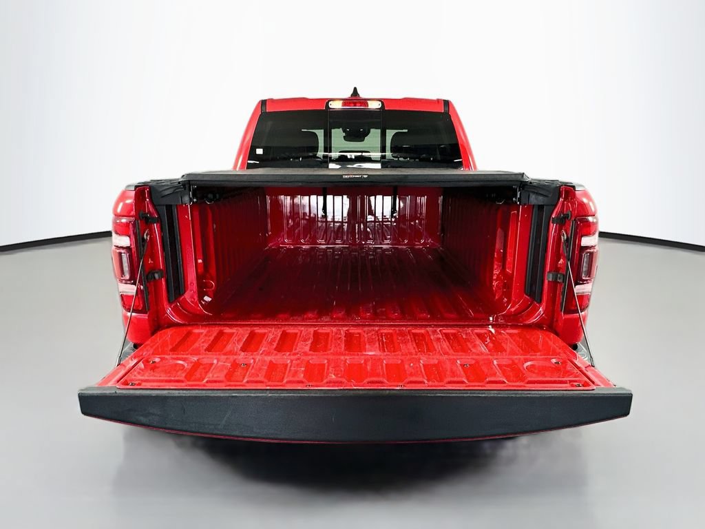 Used 2022 RAM 1500 Laramie AWD/4WD image 29