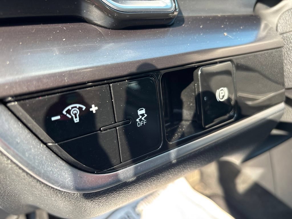 Certified 2024 Kia Sportage EX FWD image 21